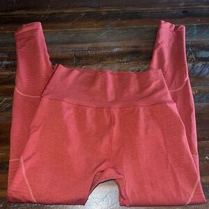 Alphalete aero leggings